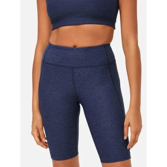 NWT Outdoor Voices Double Time 10" Shorts in Navy Blue - Picture 1 of 6